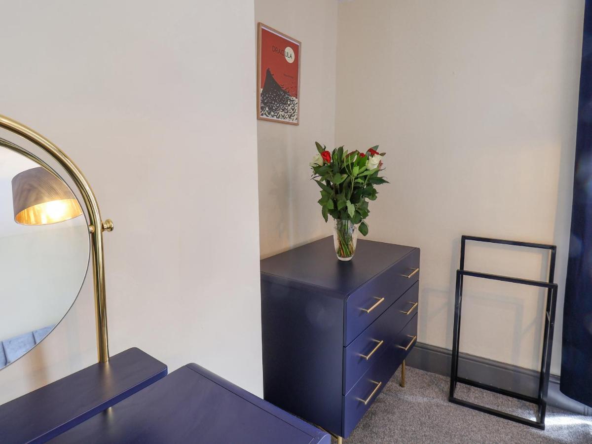 Book House Apartment Whitby Luaran gambar