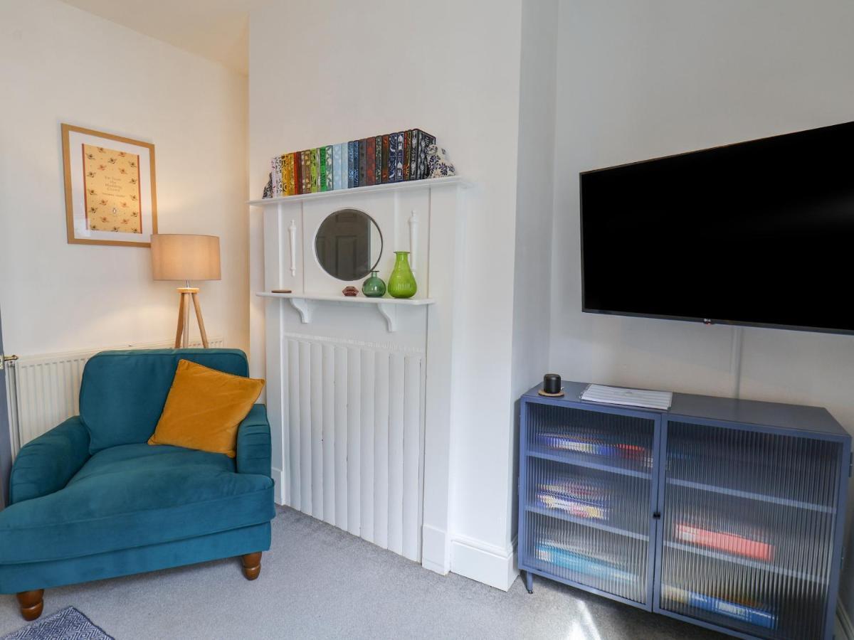 Book House Apartment Whitby Luaran gambar