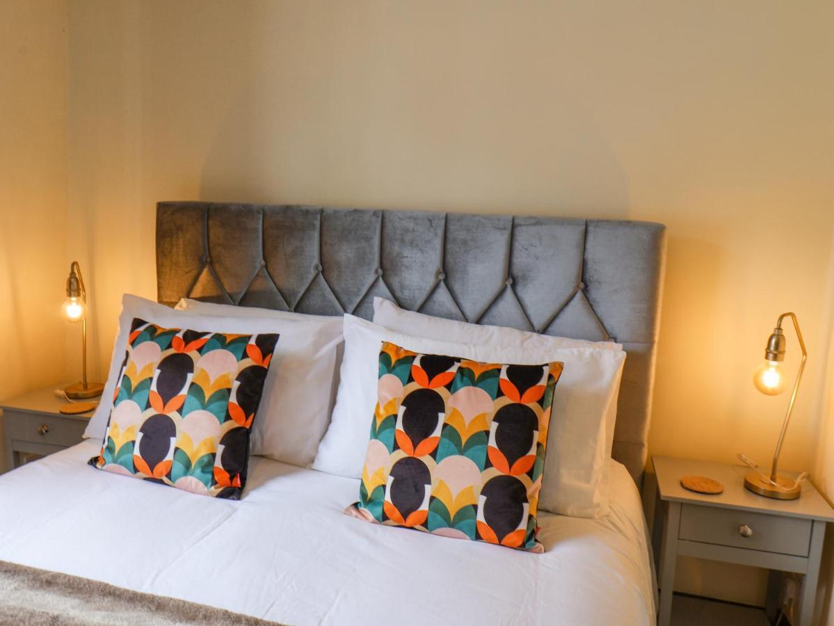 Book House Apartment Whitby Luaran gambar
