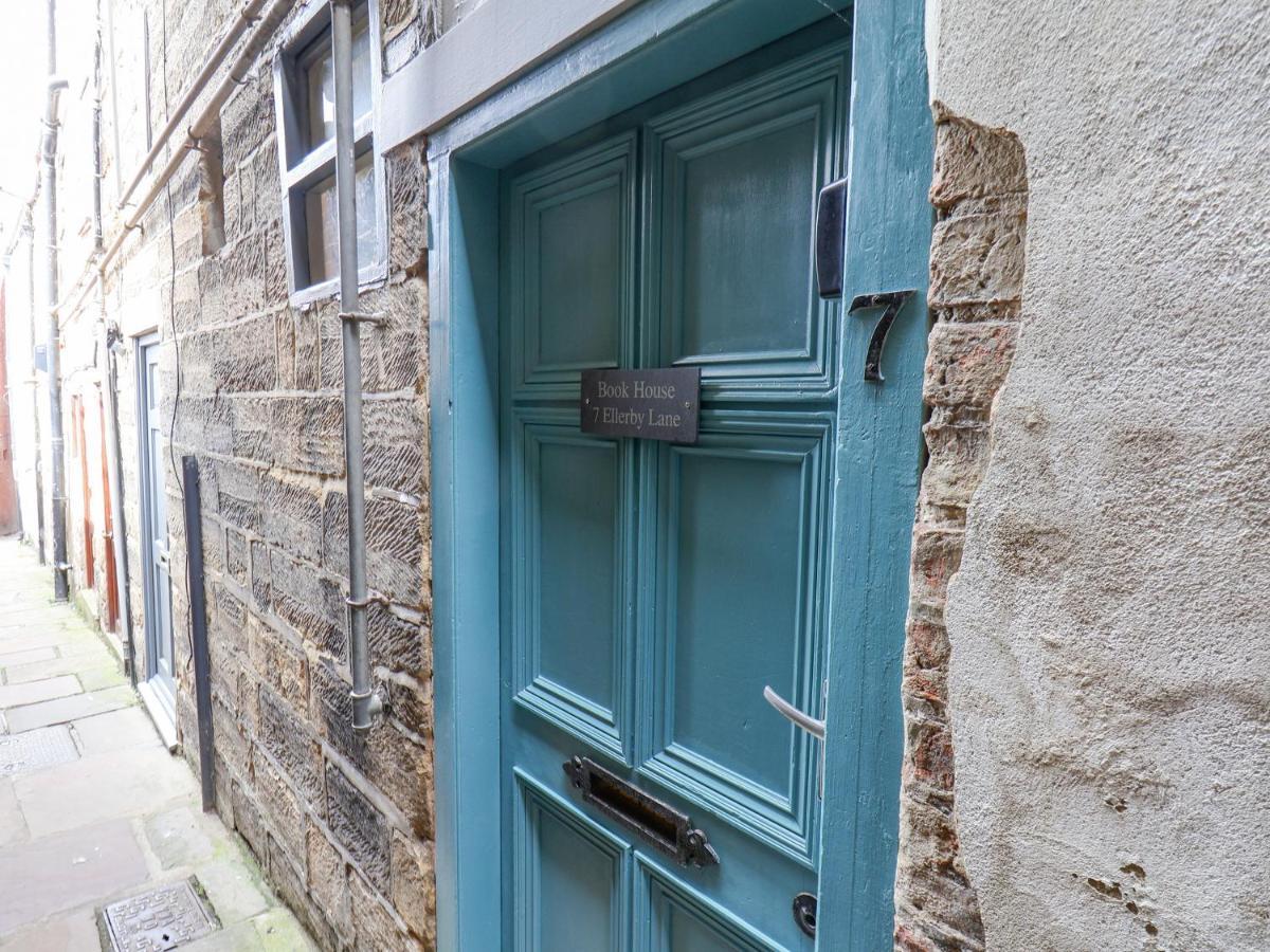 Book House Apartment Whitby Luaran gambar