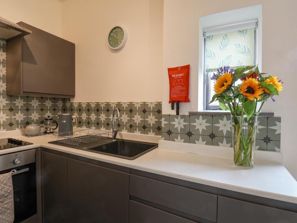Book House Apartment Whitby Luaran gambar