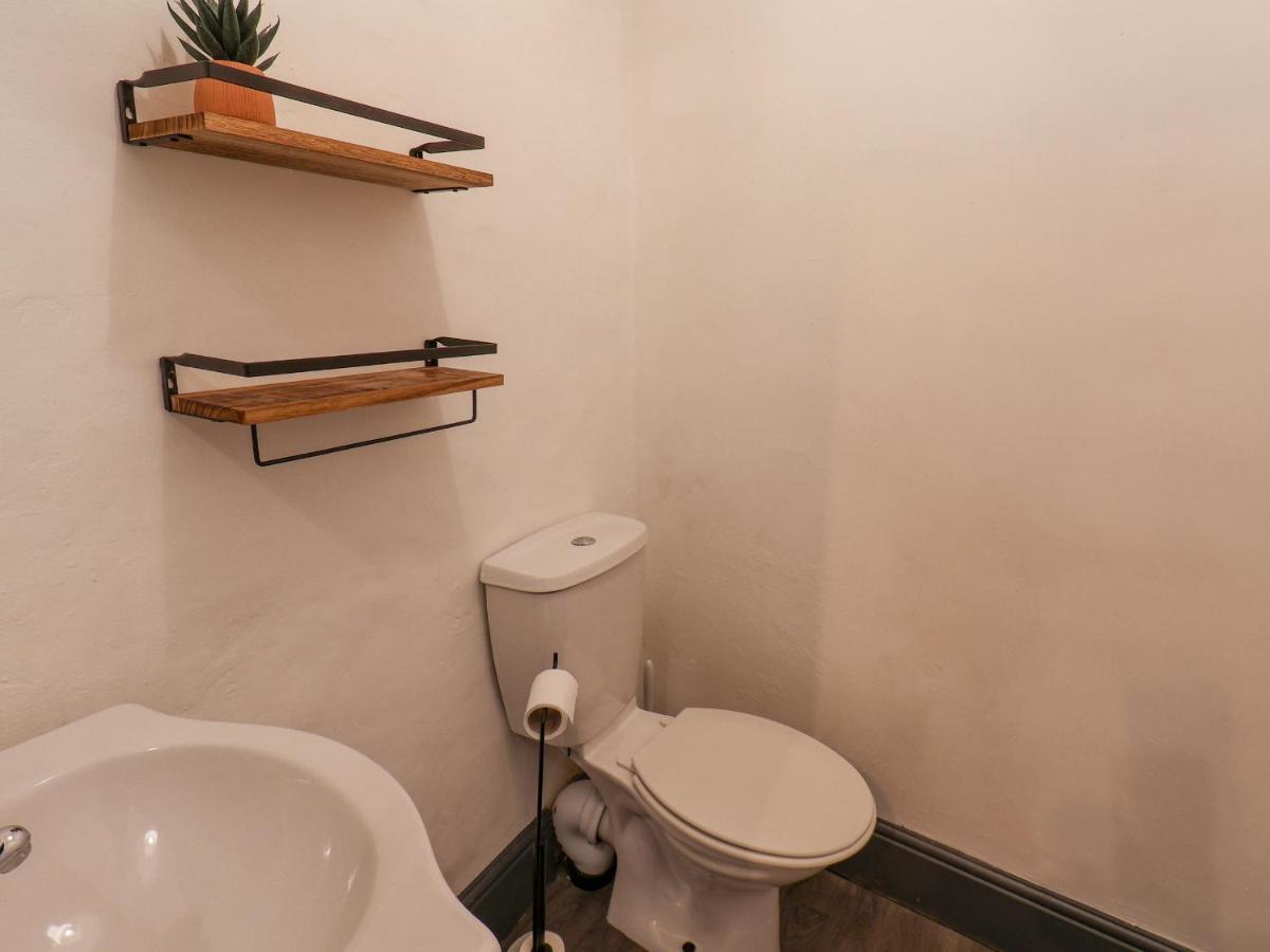 Book House Apartment Whitby Luaran gambar